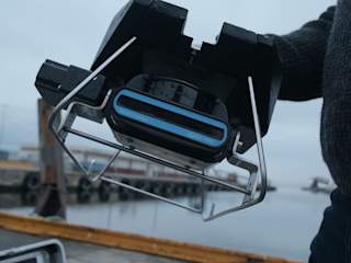 Multibeam skid held up by operator
