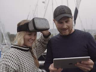 Espen and Christine sharing the experience of exploring the under water world
