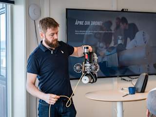 Trond Larsen during a training session at Blueye HQ in Trondheim