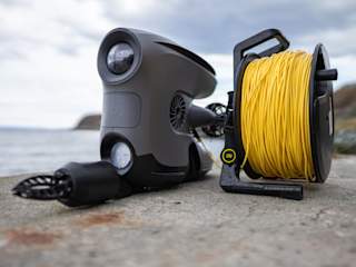 Blueye X3 outside with gripper