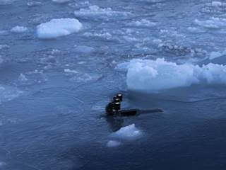 The Norwegian Coast Guard - A Blueye X3 driving in the surface at Svalbard