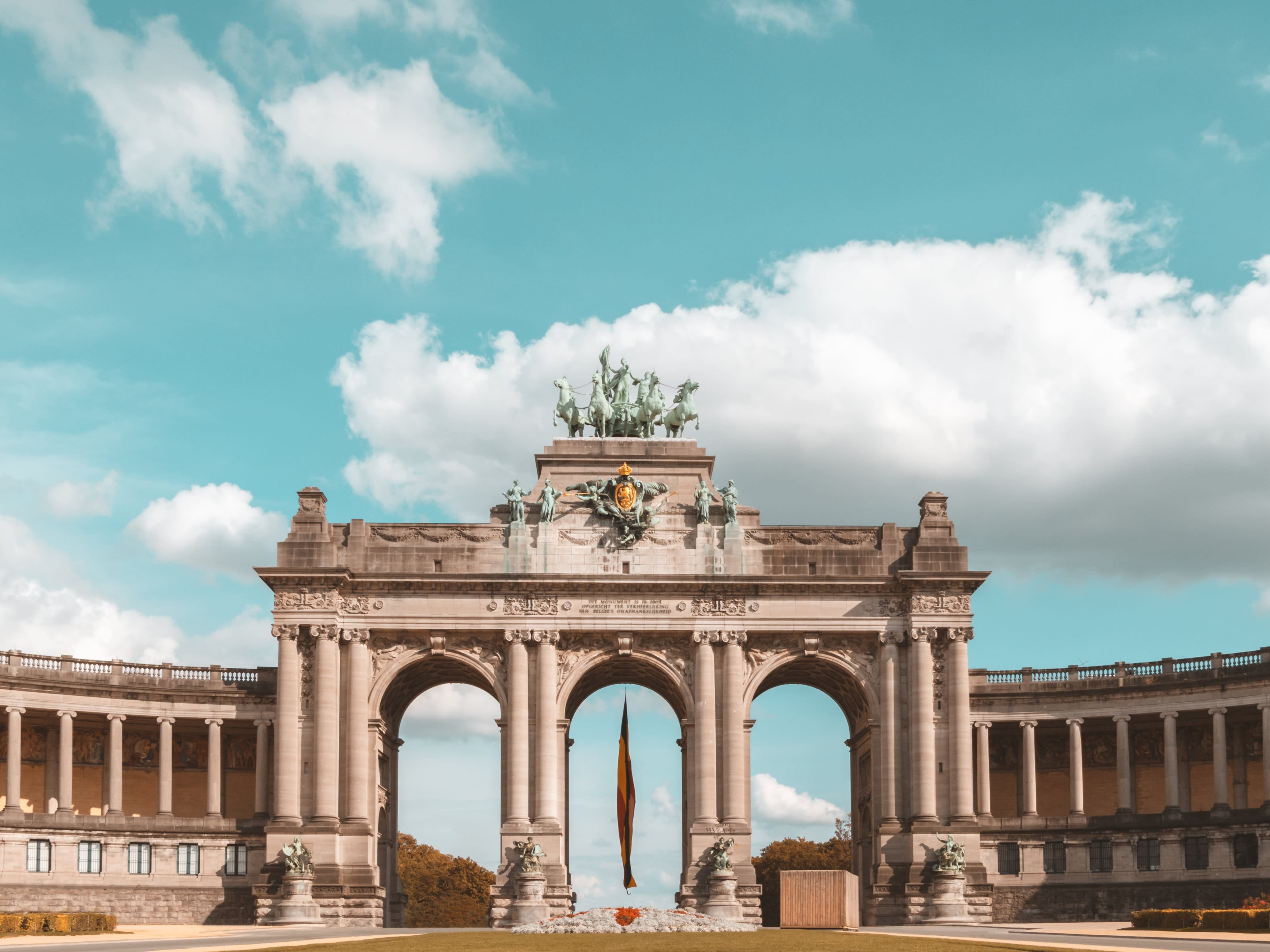 monument Triumphal Arch in Brussels
