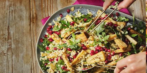 Roasted parsnips with bulgur wheat