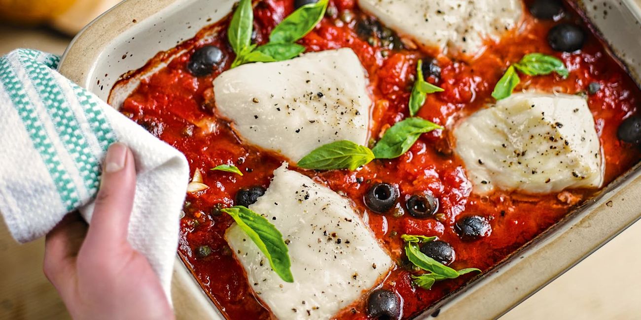 Baked cod with tomato sauce Baked cod with tomato sauce