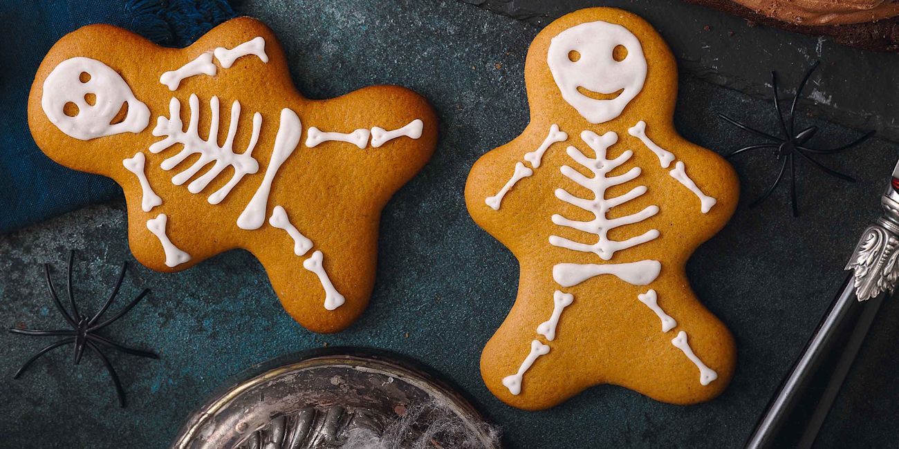 Skeleton gingerbread people Skeleton gingerbread people
