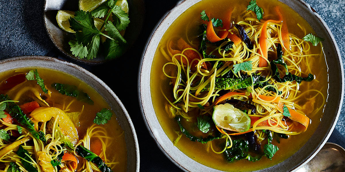 Golden vegetable noodle soup Golden vegetable noodle soup