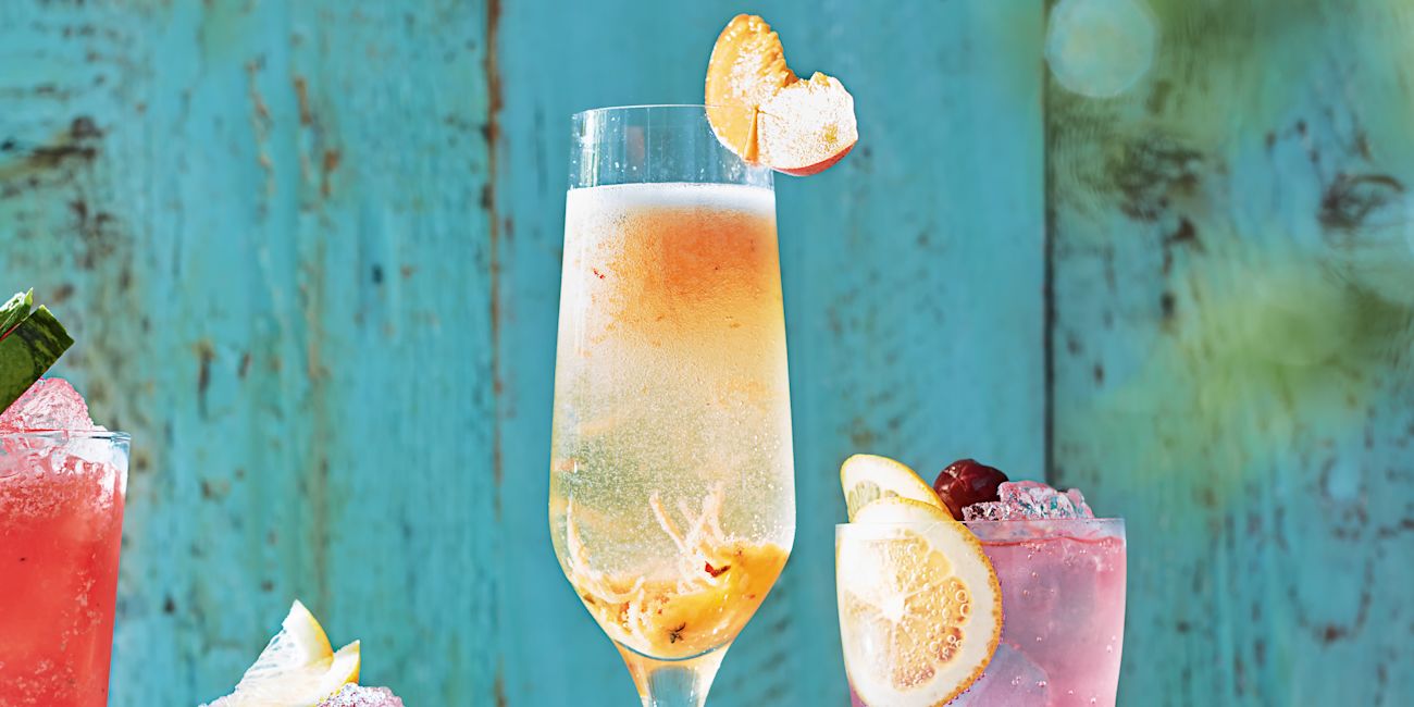 Peach, prosecco and thyme bellini Peach, prosecco and thyme bellini