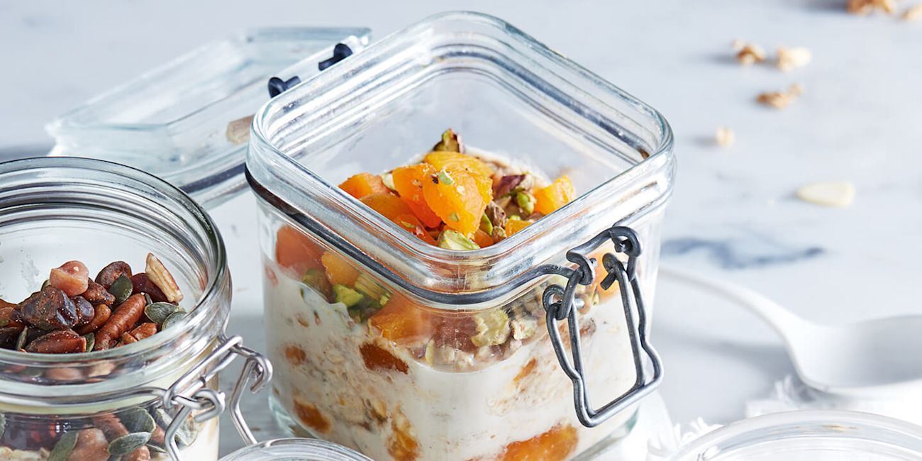 Apricot and pistachio oats Apricot and pistachio oats
