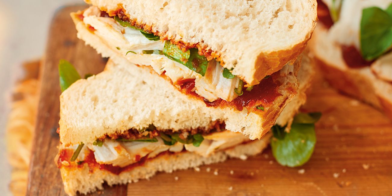 Chicken and chutney sandwich Chicken and chutney sandwich