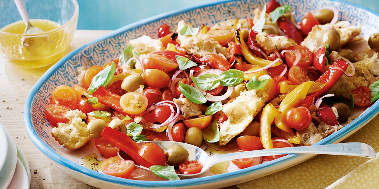 Panzanella salad Panzanella salad
