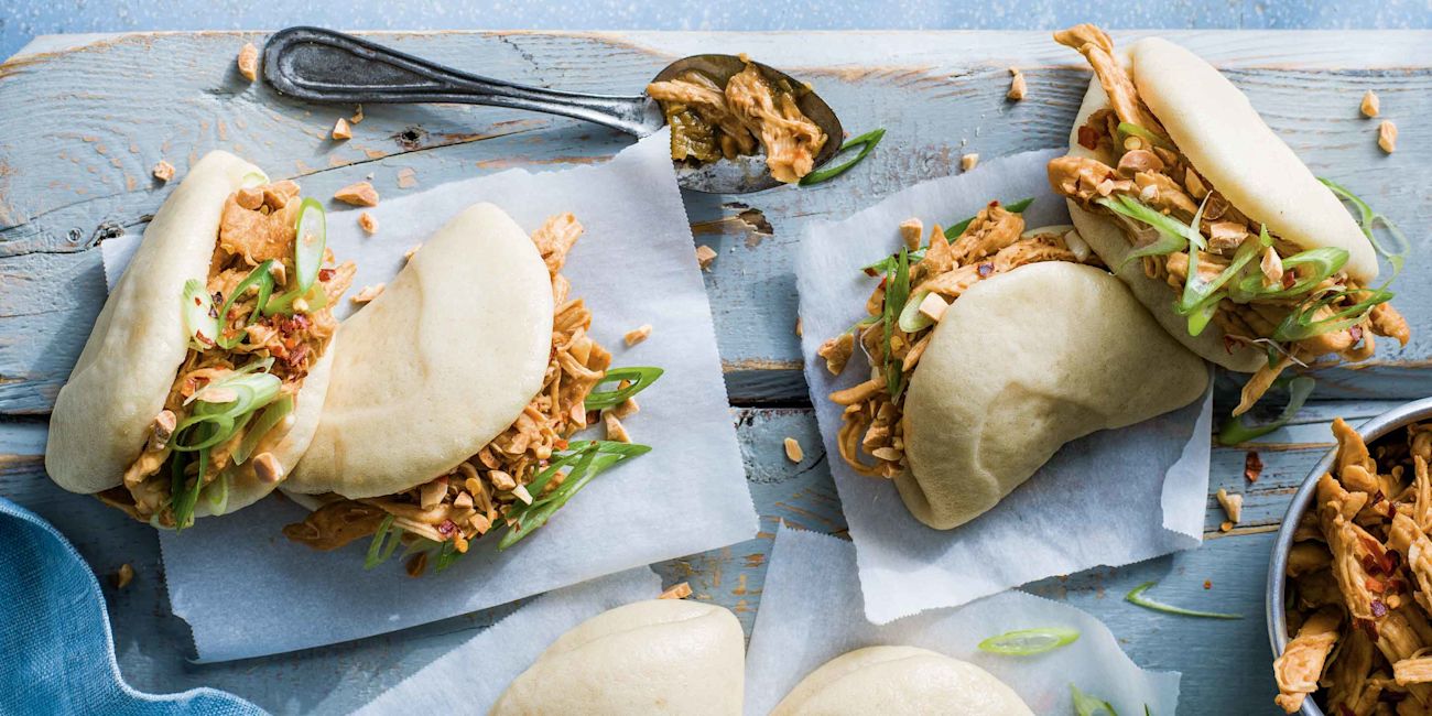 Sticky slow cooked kung pao chicken Sticky slow cooked kung pao chicken
