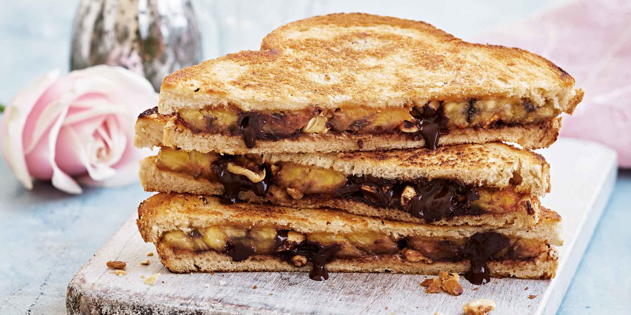 Banana breakfast sandwiches Banana breakfast sandwiches