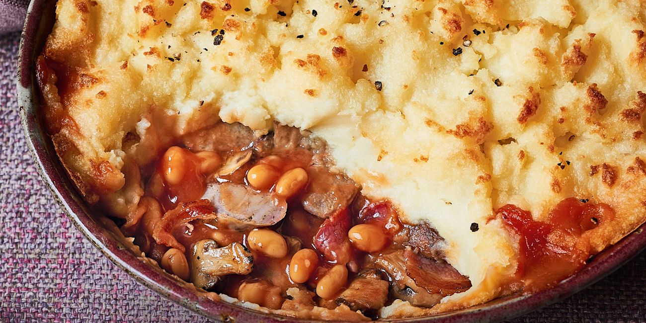 Sausage and bacon potato pie Sausage and bacon potato pie