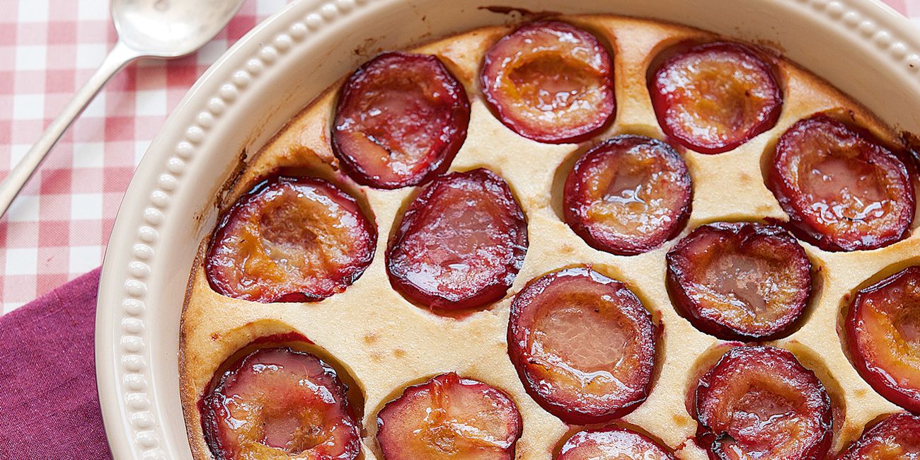 Plum and almond pudding Plum and almond pudding