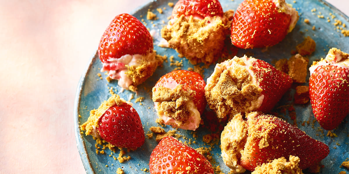 Strawberry cheesecake bites Strawberry cheesecake bites