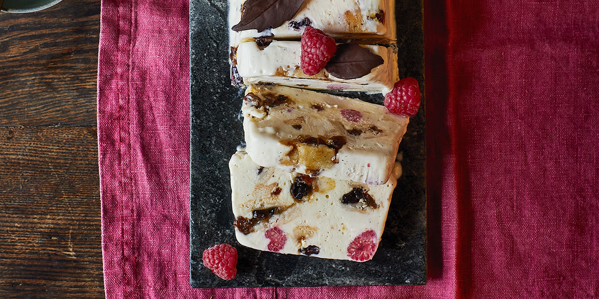 Mince pie ice cream terrine Mince pie ice cream terrine