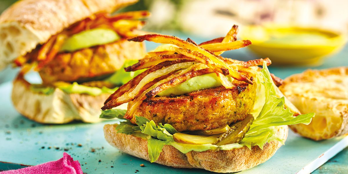 Salmon, cod & prawn burger with mushy pea mayo Salmon, cod & prawn burger with mushy pea mayo