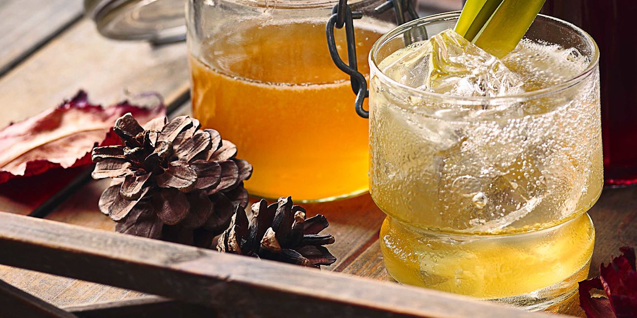 Easy pineapple-peel syrup Easy pineapple-peel syrup