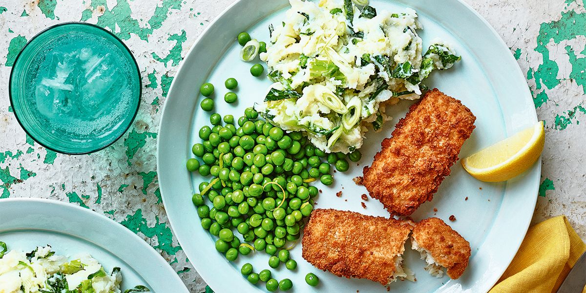 Fish fingers & spring-green mash Fish fingers & spring-green mash
