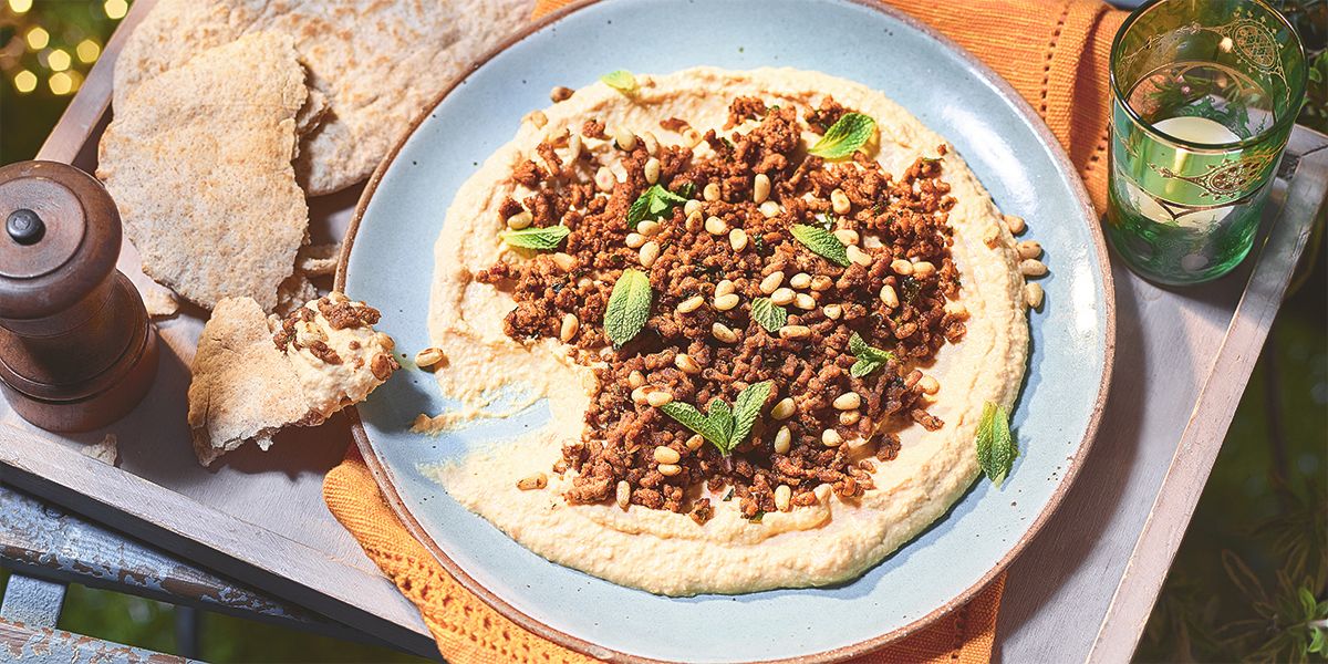 Carrot houmous with Moroccan-style beef Carrot houmous with Moroccan-style beef