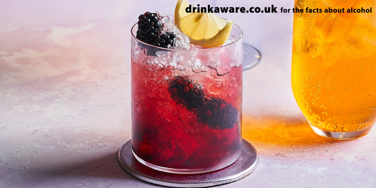 Rusty bramble cocktail Rusty bramble cocktail