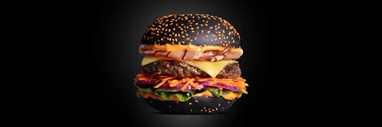 Oscar Piastri 81 Limited Edition burger. Beef burger on a black charcoal bun.