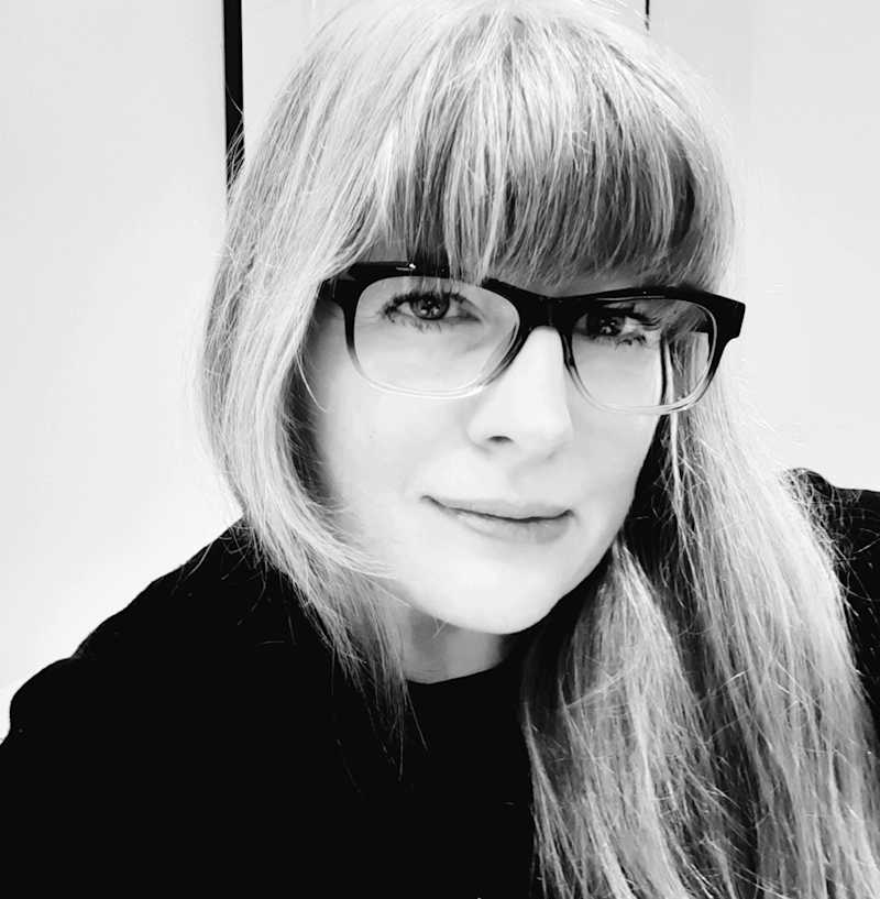 JulieProfile