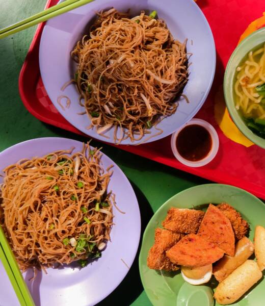 Ultimate guide to food courts in Singapore header image