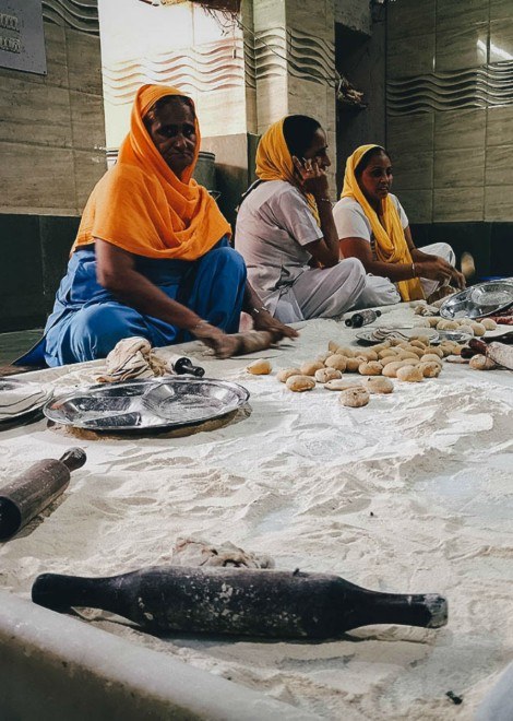 Inside the 24-hour Sikh template kitchen in Delhi