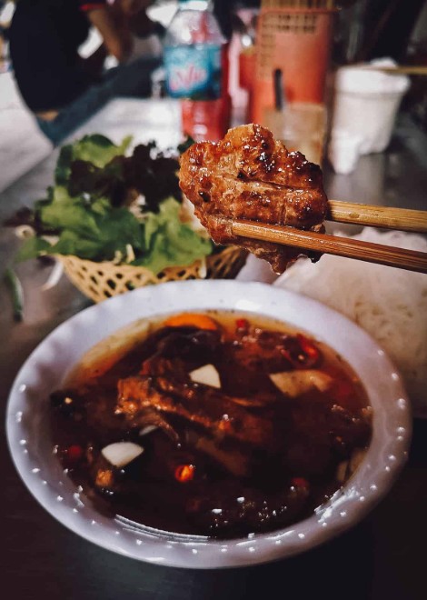 Discover Hanoi's street food scene with a chef