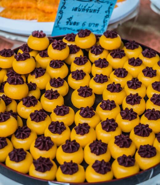 Indulge in the sweet taste of Koh Kret desserts header image