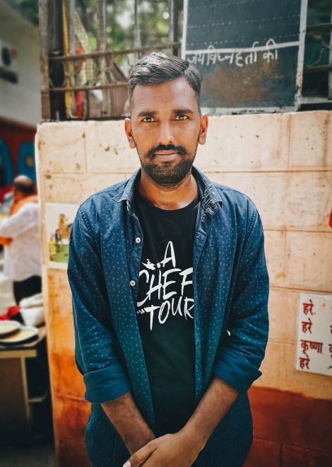 Meet one of our local foodie guides in Delhi