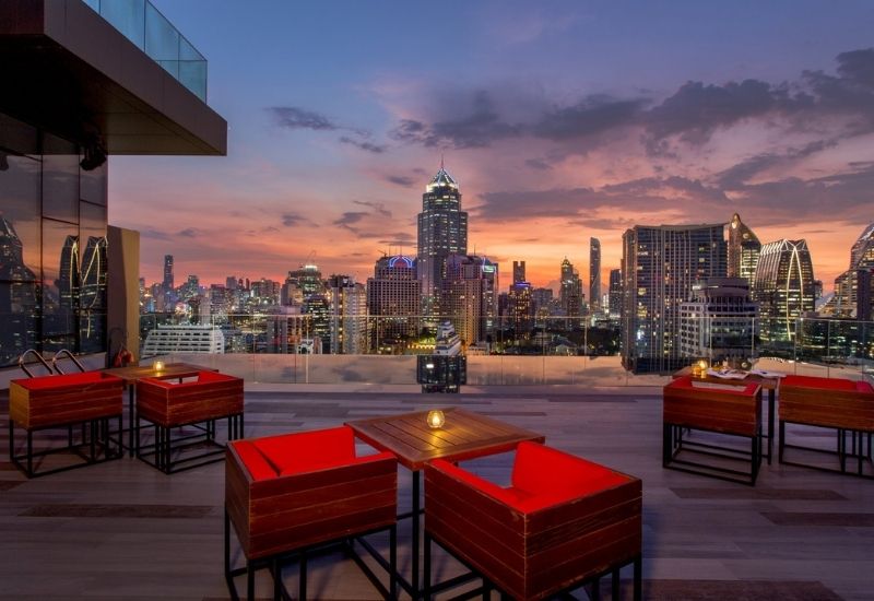 best sky bar in bangkok - Redsquare