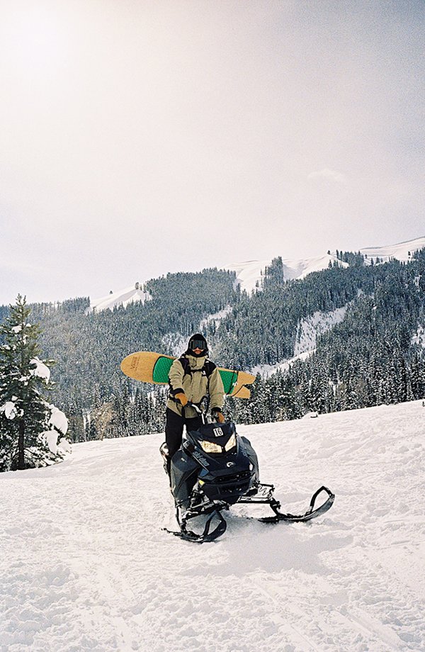 Wyoming-Backcountry-Sled-Field-Mag-2