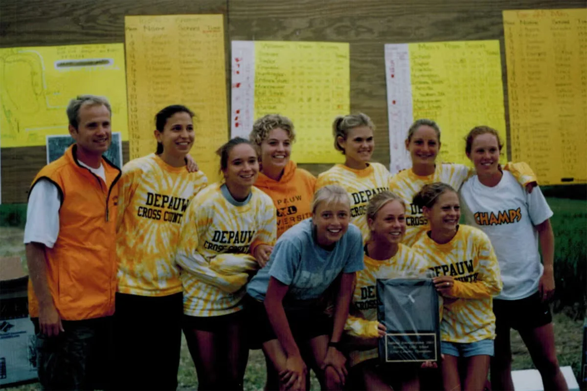 micah-ling-depauw-cross-country-team-group-photo