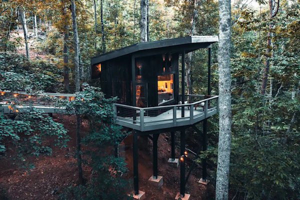 natures-nook-treehouse-dahlonega-georgia