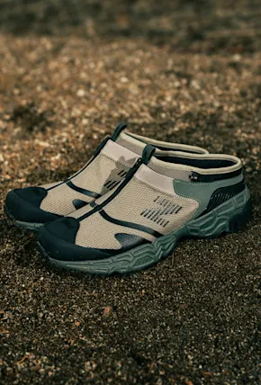 Snow Peak & New Balance Introduce 3-in-1 Niobium Concept 1 Hiker
