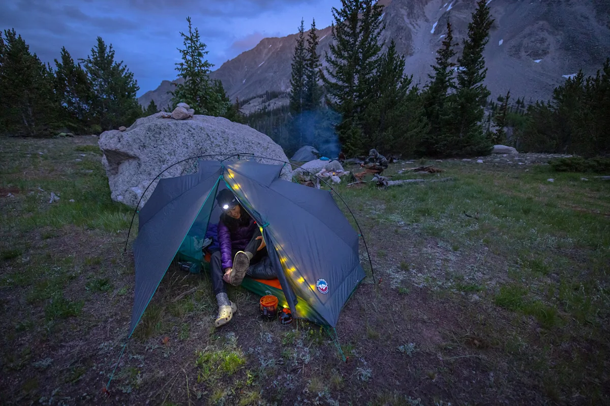 big-agnes-noah-wetzel-pitchpine-VST2-night-camping