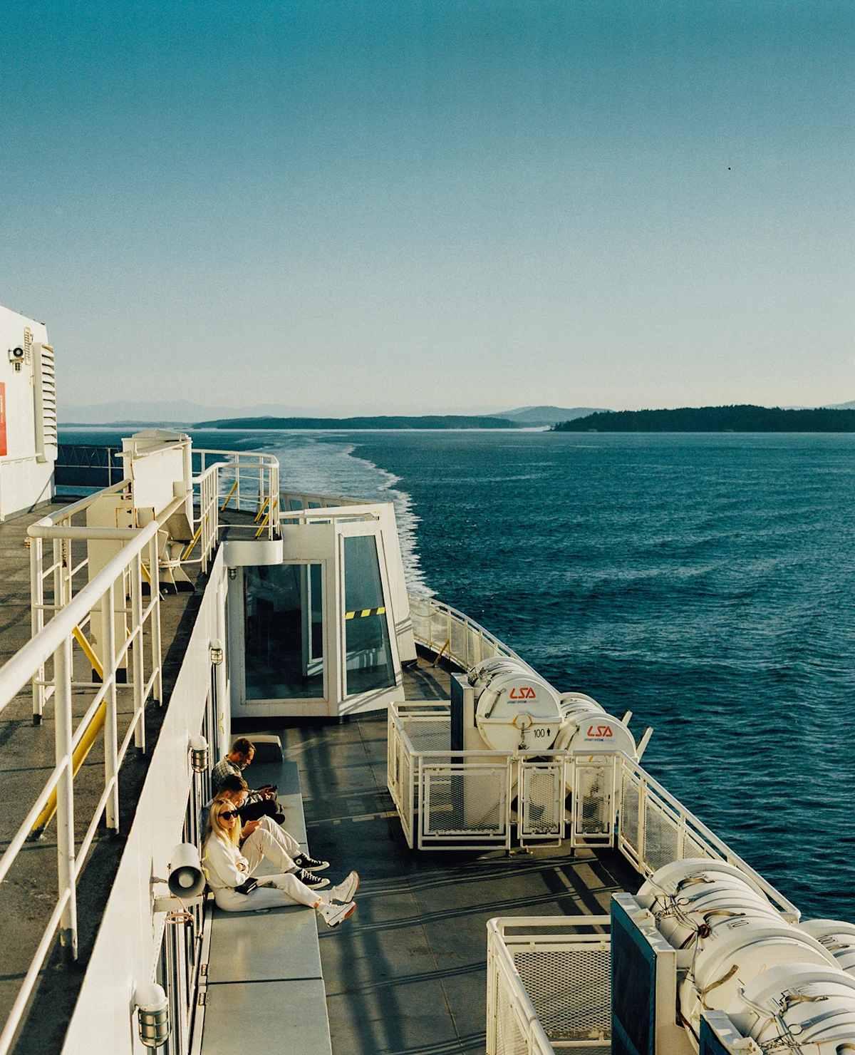 christie-fitzpatrick-fujiGA645-review-boat