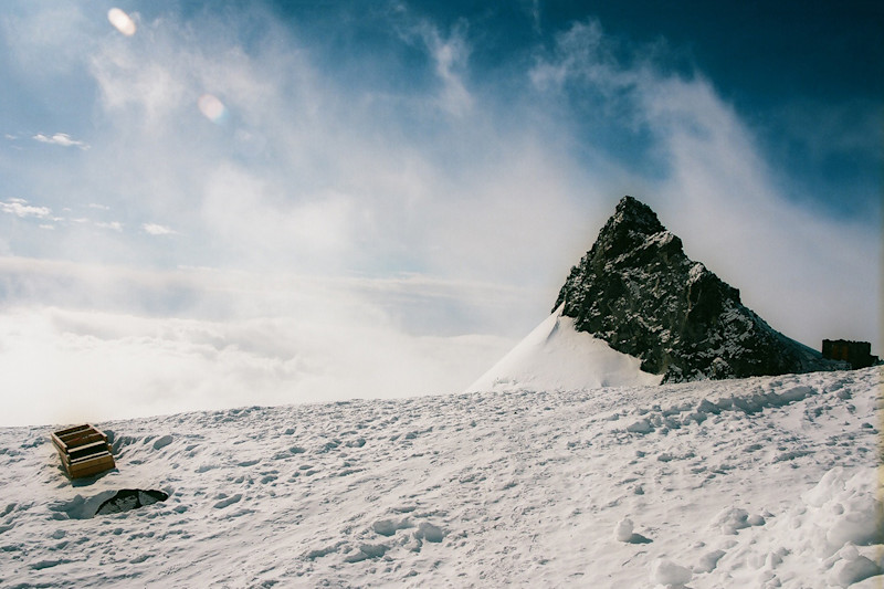 Alex-Eaton-Climb-Rainier-June-Fieldmag-16