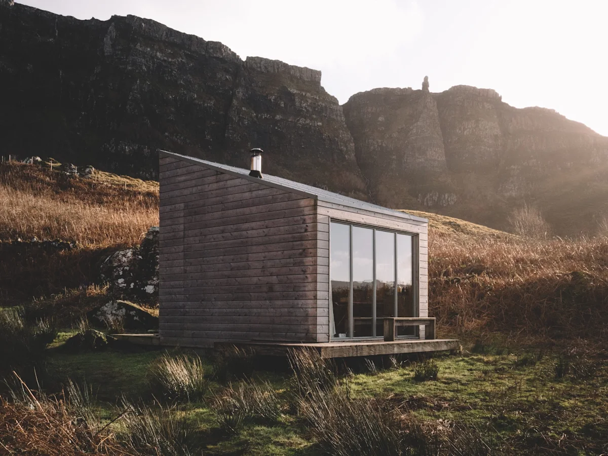 cabin-residencies-sweeneys-bothy-scotland