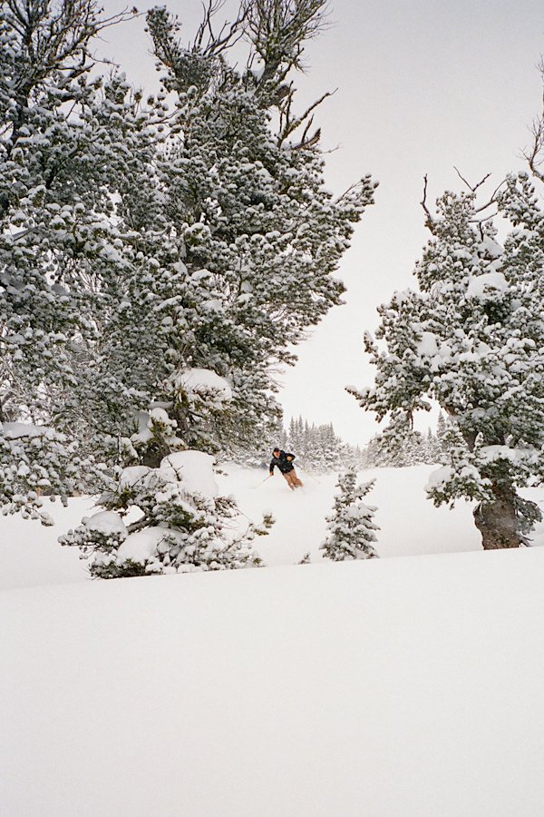 Bell-Lake-Yurt-Montana-Ski-FieldMag-27