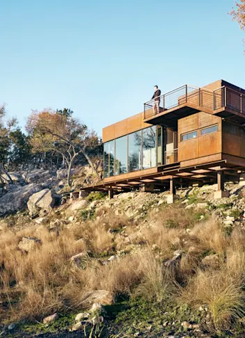 Clear Rock Lookout Is Part Writing Studio, Part Hunting Blind
