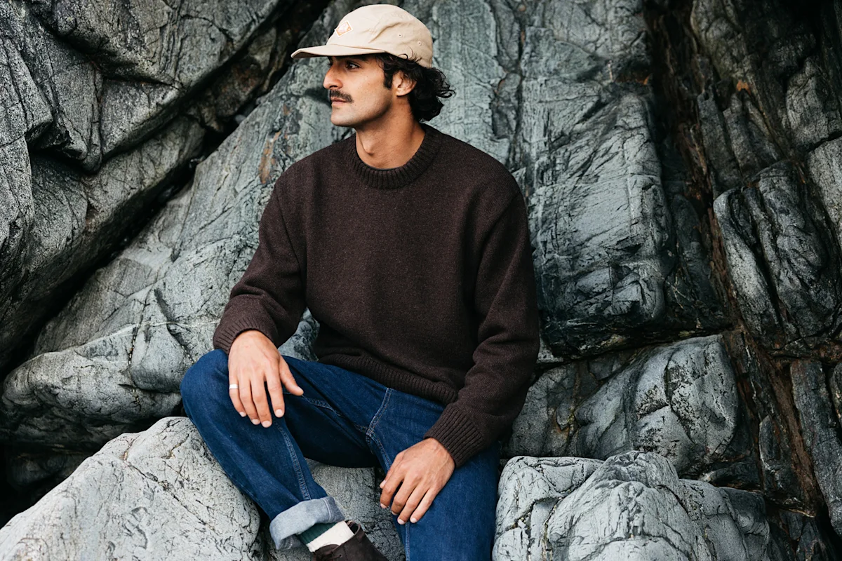 textile-dyes-feature-finisterre-brown-sweater-lifestyle