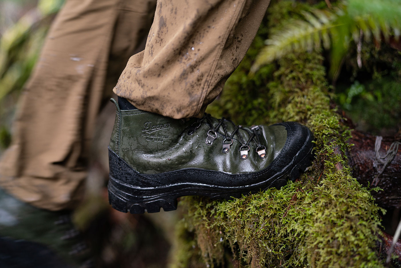 danner combat hiking boots