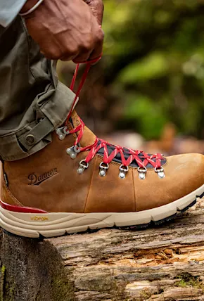 Danner's Best-Selling Mountain 600 Leaf Boot Is Now Recraftable