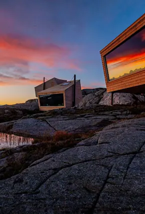 Norway's Flokehyttene Cabins Are Small in Scale But Have Big Views