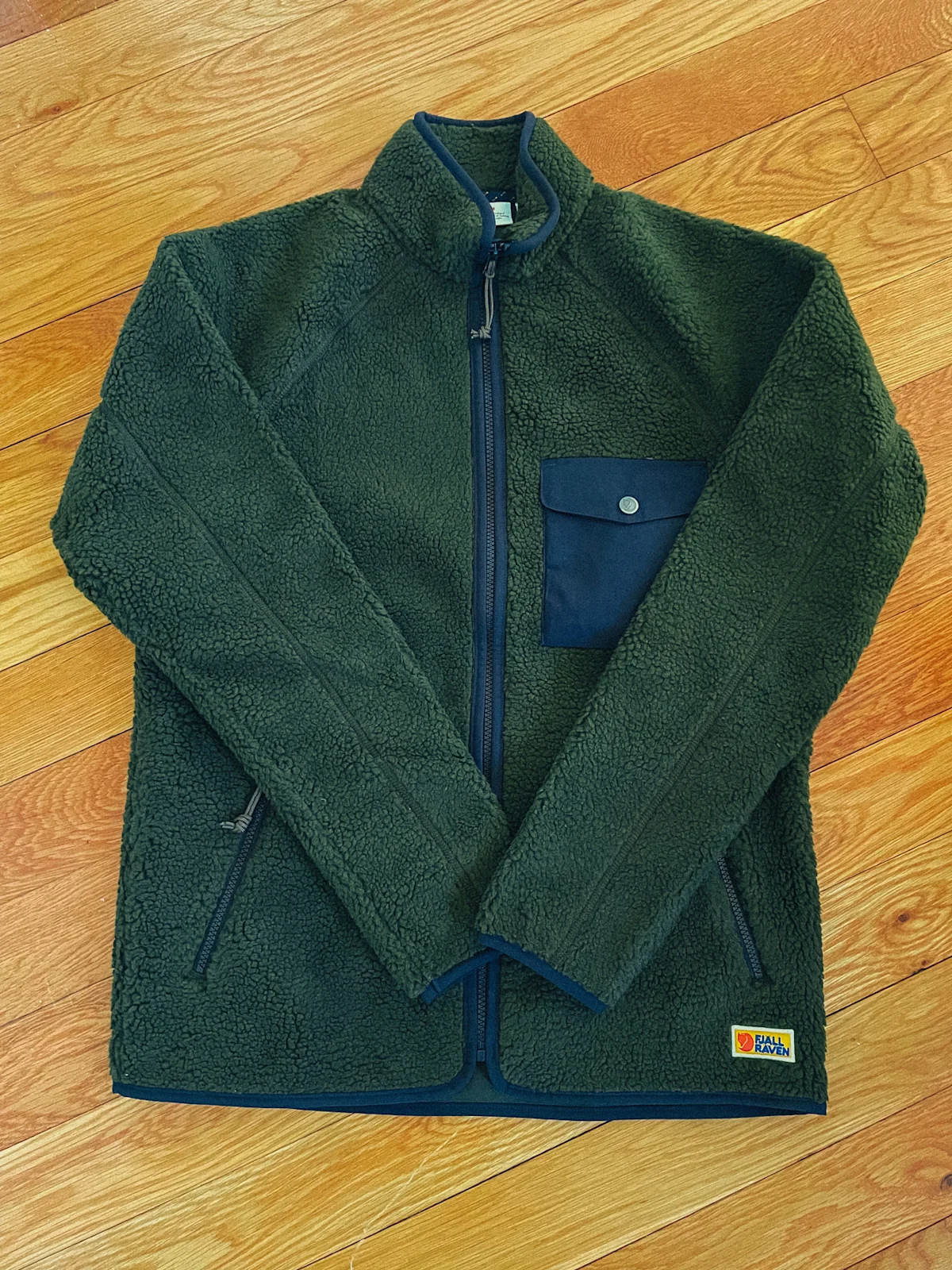 leon-hedgepeth-fleece-jackets-fjallraven