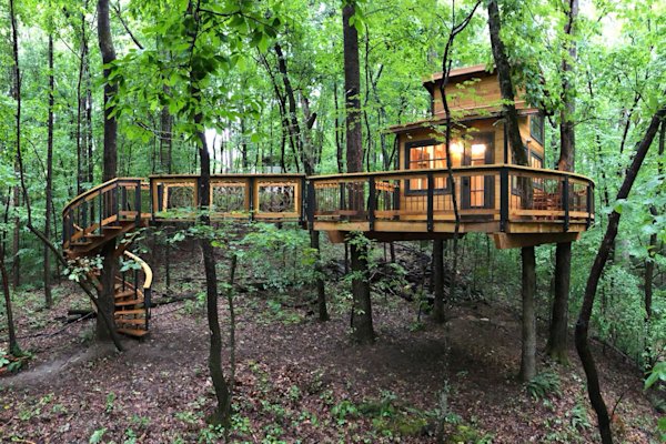 glamping-georgia-owl-in-the-oak-treehouse