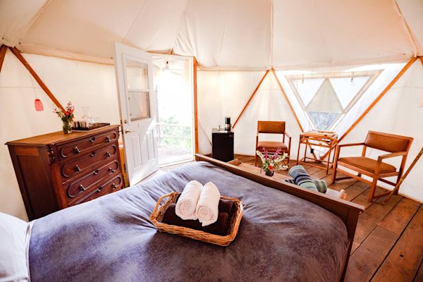 Yurt-Guide-California-Reverie-Retreat-Interior